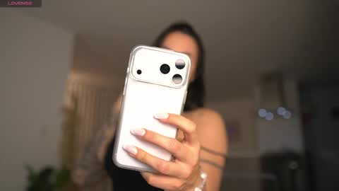 Dai independent online show from 10.14.25