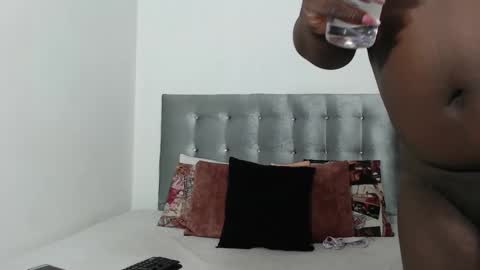 Snapshot of daiishawolf chatting on 10.12.25 Daiisha.. online show from 10.12.25