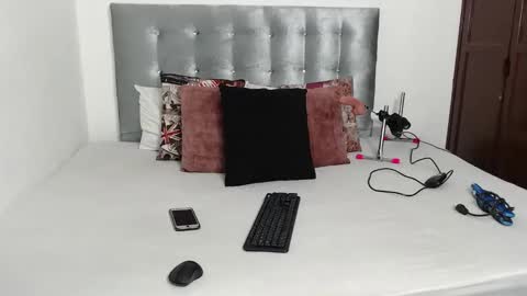 Snapshot of daiishawolf chatting on 11.05.25 Daiisha.. online show from 11.05.25