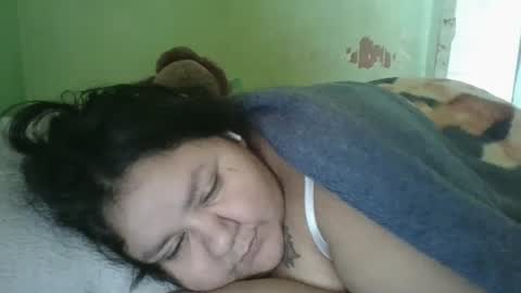 Snapshot of daisnconfusion_ chatting on 12.17.24 daisnconfusion_ online show from 12.17.24