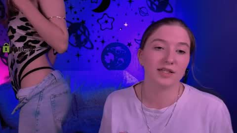 Little Di online show from 05.17.26