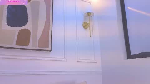 Daisy Price online show from 05.12.26