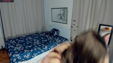 Naomi online show from 12.07.24