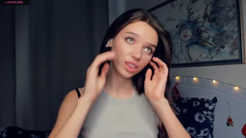 Naomi online show from 01.06.25