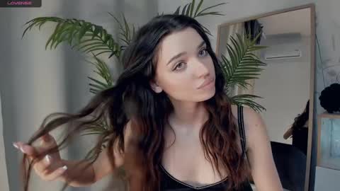 Naomi online show from 02.24.25