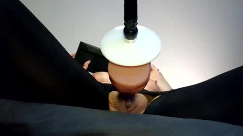 Daisy Wylde online show from 11.17.25