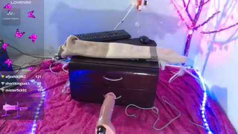 VALENTINA  online show from 12.05.24