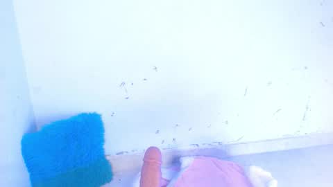 VALENTINA  online show from 09.30.25