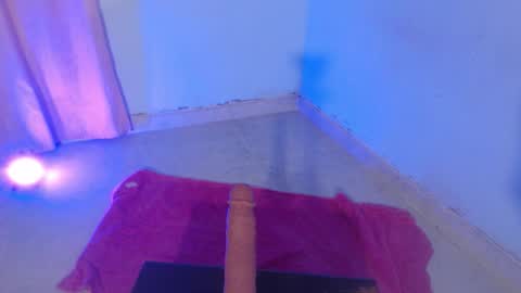 VALENTINA  online show from 10.28.25