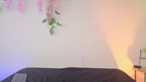 dakota carsson online show from 04.22.26