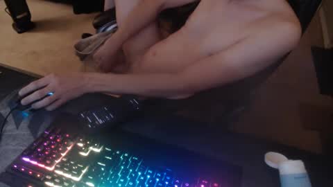 Snapshot of dakota_reilly chatting on 01.19.25 Dakota online show from 01.19.25