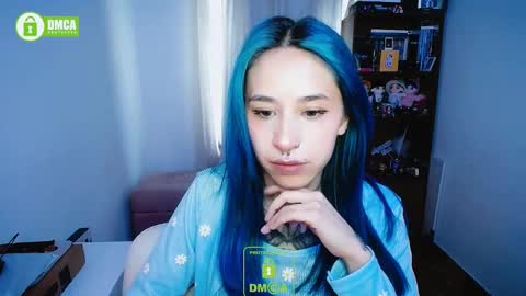 Snapshot of dakota_senju chatting on 12.23.24 Maca online show from 12.23.24