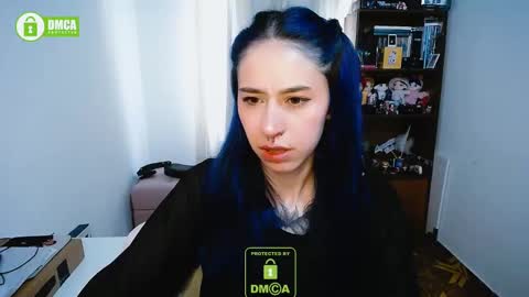 Snapshot of dakota_senju chatting on 12.24.24 Maca online show from 12.24.24