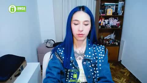 Snapshot of dakota_senju chatting on 12.26.24 Maca online show from 12.26.24