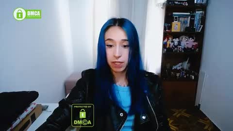 Snapshot of dakota_senju chatting on 01.12.25 Maca online show from 01.12.25