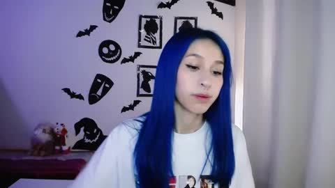 Snapshot of dakota_senju chatting on 10.04.25 Maca online show from 10.04.25