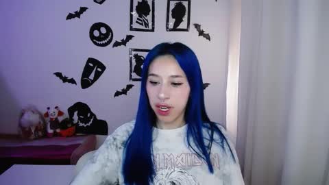 Snapshot of dakota_senju chatting on 10.09.25 Maca online show from 10.09.25