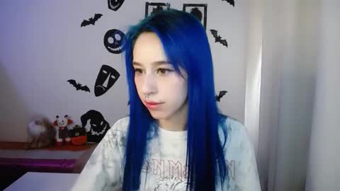 Snapshot of dakota_senju chatting on 10.22.25 Maca online show from 10.22.25