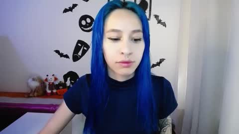 Snapshot of dakota_senju chatting on 10.26.25 Maca online show from 10.26.25