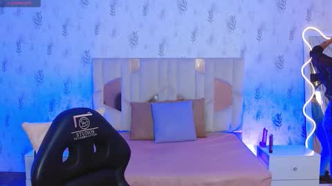 Dakota online show from 10.05.25