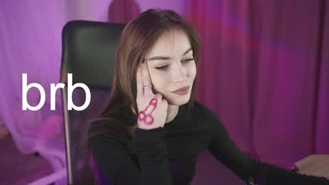 dakotaajohnnson online show from 02.17.25