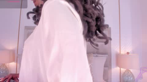 Snapshot of dakotawangi chatting on 02.27.26 online show from 02.27.26