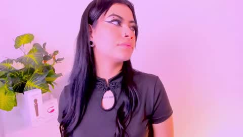   online show from 02.28.25