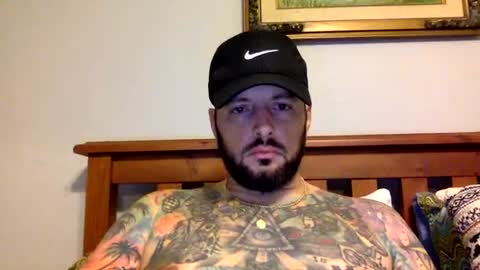 Snapshot of daledantony17 chatting on 02.22.25 daledantony17 online show from 02.22.25