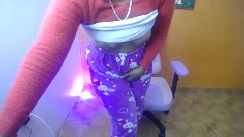 daleska_delicious1 online show from 02.12.25