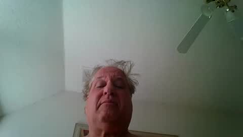 Snapshot of dalfun chatting on 02.23.25 dalfun online show from 02.23.25