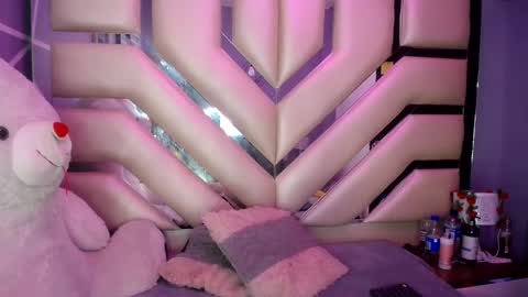     online show from 01.29.25
