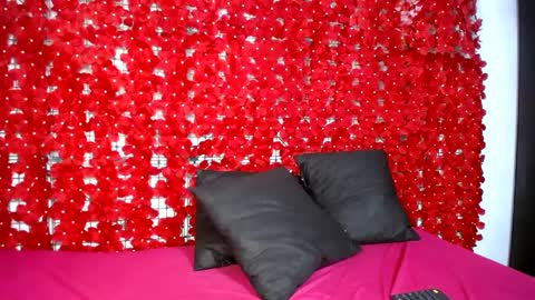 Snapshot of dalia_corrs0 chatting on 10.10.25 online show from 10.10.25