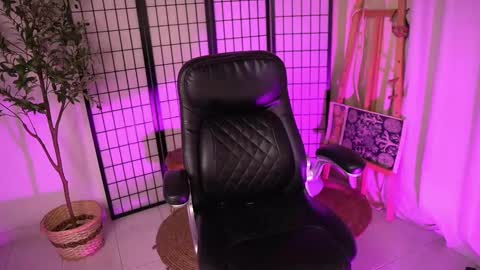 Dalia Morgan online show from 03.02.25