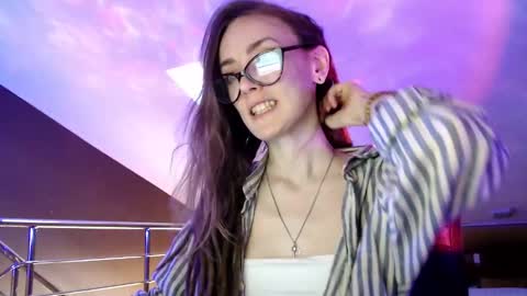 Dalia  online show from 02.22.25