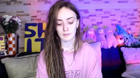 Dalia  online show from 10.17.25