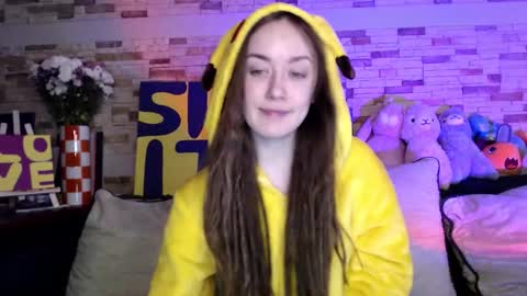 Dalia  online show from 10.20.25