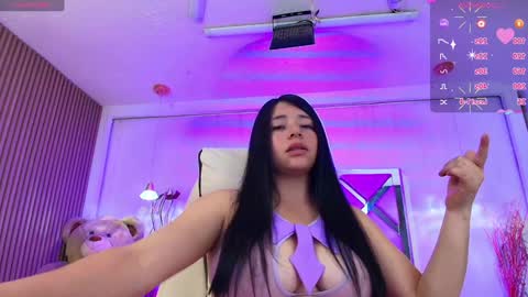 Snapshot of daliia_ chatting on 02.04.25 Daliia    online show from 02.04.25