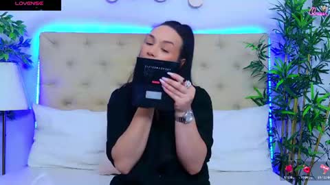 daliyaa_ online show from 06.15.26