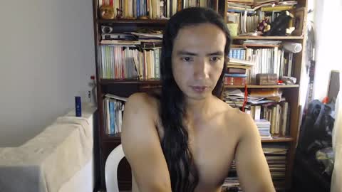 Snapshot of daliygala chatting on 04.14.26 JamesDali online show from 04.14.26