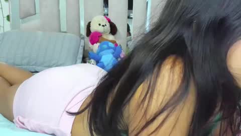 Snapshot of dalma_rose chatting on 05.17.26 SWEET BABY online show from 05.17.26