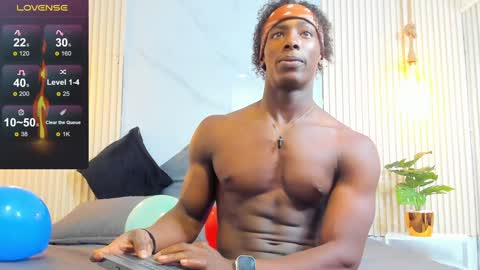 Snapshot of dalton_asher chatting on 12.18.24 dalton_asher online show from 12.18.24