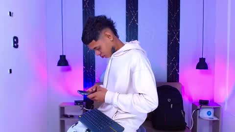 damar_felipe online show from 10.11.25