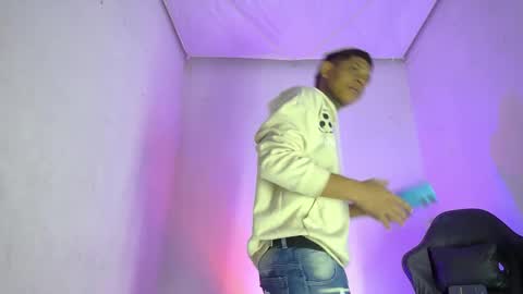 damar_felipe online show from 12.04.25