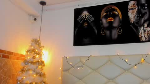         online show from 12.30.24