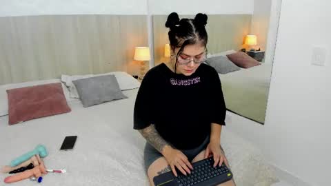 Damaris Ponce online show from 06.29.26