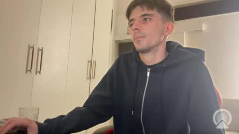 OnlyEry online show from 10.18.25