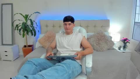 DAMIAN online show from 01.10.25