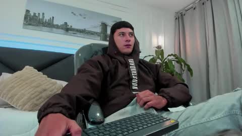 DAMIAN online show from 11.26.25