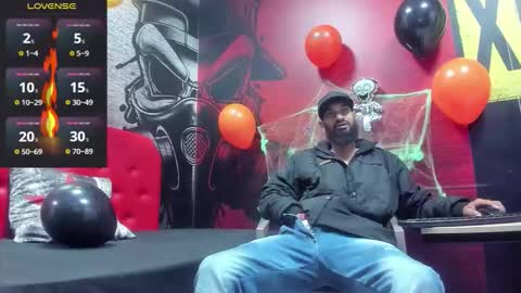 Snapshot of damian_shakur chatting on 10.23.25 damian_shakur online show from 10.23.25