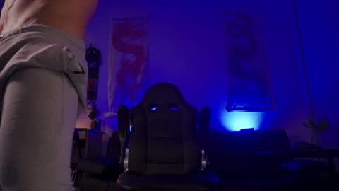 insta damn8   --------  online show from 01.10.25